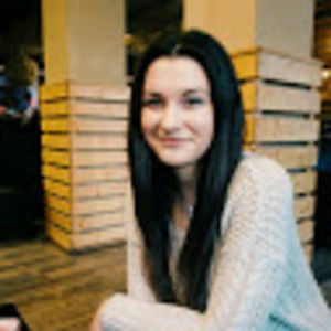 Meet your Posher, Larisa-simona